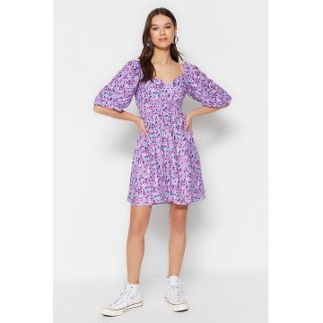 Rochie cu model si maneci bufante