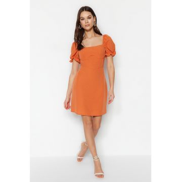 Rochie mini cu maneci bufante Rochie mini cu maneci bufante