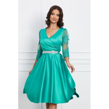 Rochie Ella Collection Adria verde deschis cu maneci din dantela si paiete