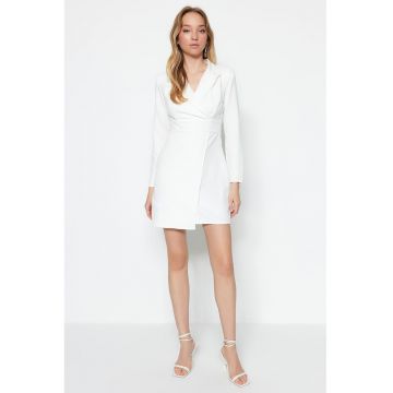 Rochie mini cu revere decupate