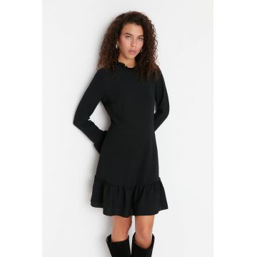 Rochie mini cu volane