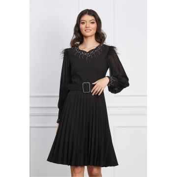 Rochie Adina neagra plisata cu fugi la umeri si curea in talie