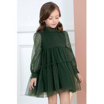 Rochie evazata cu strat exterior de tul