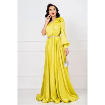 Rochie de lux Medeea lime lunga cu floare pe umar si detaliu pretios in talie