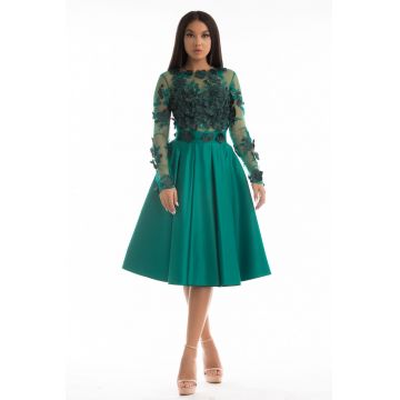 Rochie de ocazie verde din tafta cu partea superioara din broderie cu flori 3D