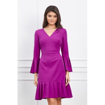 Rochie Moze magenta cu maneci evazate si pliuri la baza
