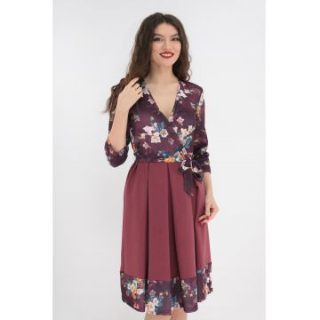 Rochie bordo cu print floral si pliuri