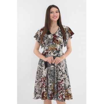 Rochie clos cu print abstract alb-negru