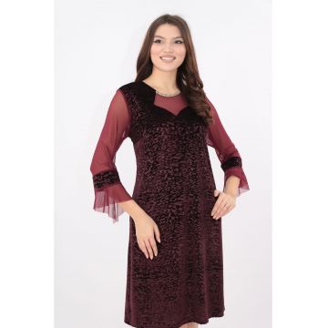 Rochie din catifea bordo cu strasuri aurii