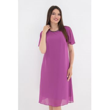 Rochie din voal fucsia cu margelute la decolteu