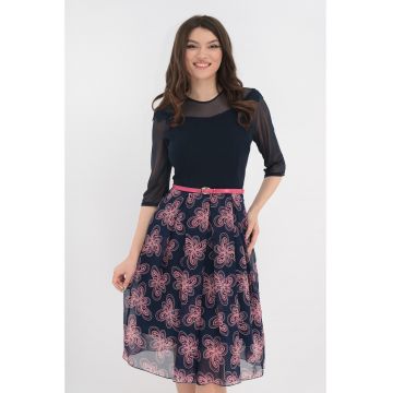 Rochie eleganta bleumarin cu pliuri si flori roz