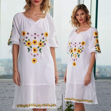 Rochie Traditionala alba cu croi drept - Floarea Soarelui 02 Rochie Traditionala alba cu croi drept - Floarea Soarelui 02