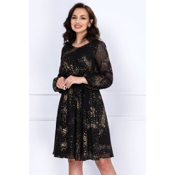 Rochie neagra in clos din voal cu insertie de dantela si model aramiu
