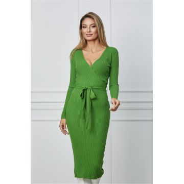 Rochie Alma verde din tricot cu decolteu petrecut si cordon in talie