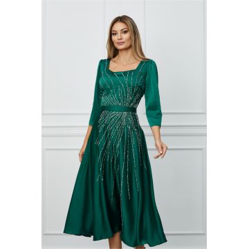 Rochie Anastasia verde cu strasuri si perle