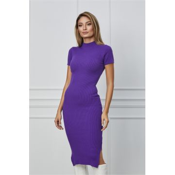 Rochie Madalina mov din tricot reiat cu crepeuri la baza