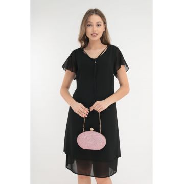 Rochie neagra din voaluri suprapuse cu snur la decolteu