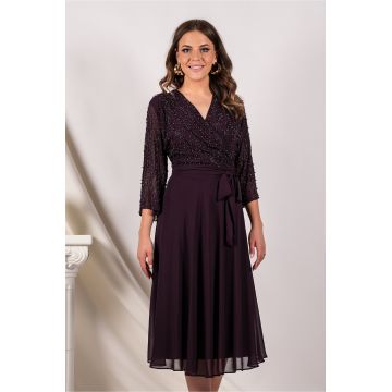 Rochie Ramona mov cu perle si strasuri pe bust accesorizata cu cordon in talie Rochie Ramona mov cu perle si strasuri pe bust accesorizata cu cordon in talie