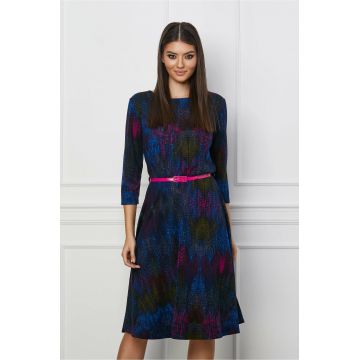 Rochie Alexa albastra cu imprimeu fucsia si curea in talie