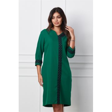 Rochie Andreea verde cu broderie neagra