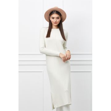 Rochie Moira ivory din tricot cu crepeuri la baza