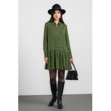 Rochie lejera cu model