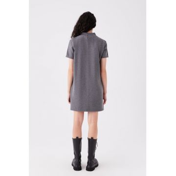 Rochie mini cu maneci scurte