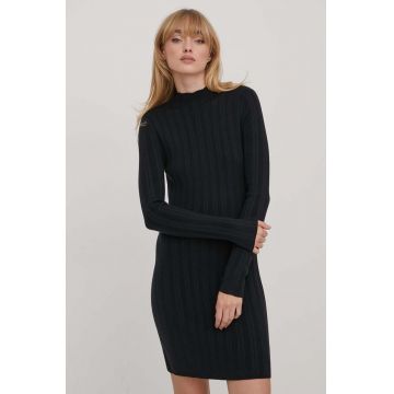 Abercrombie & Fitch rochie culoarea negru, mini, mulata