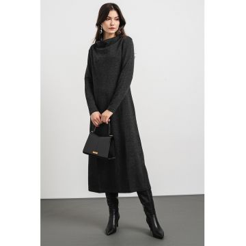 Rochie cu decolteu drapat