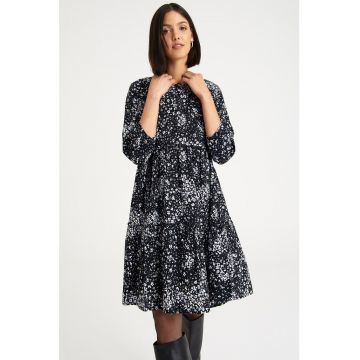 Rochie evazata cu model floral