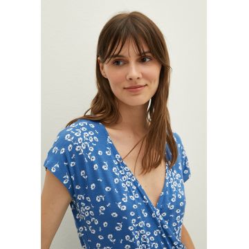 Rochie midi cu decolteu in V si model floral