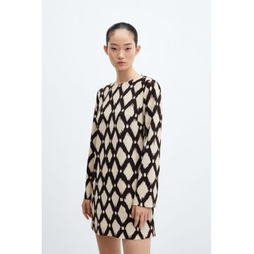 Rochie midi cu model