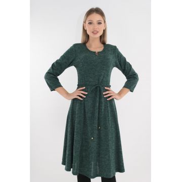 Rochie de zi din jerse verde cu decupaj la decolteu