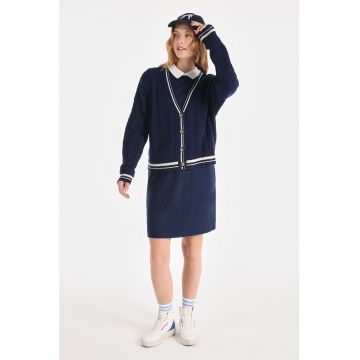 Rochie mini dreapta cu maneci 3/4