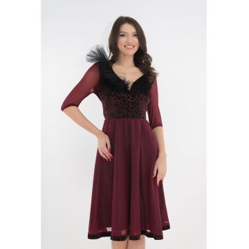 Rochie eleganta clos din catifea bordo