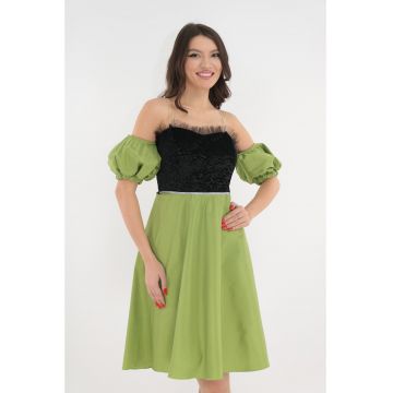 Rochie eleganta clos din tafta verde si catifea