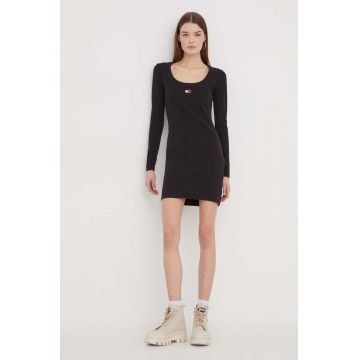 Tommy Jeans rochie culoarea negru, mini, mulată DW0DW17424