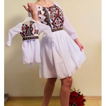 Rochie stilizata cu motive traditionale Magduta 2