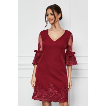 Rochie MBG bordo cu maneci din dantela evazate cu baza clopot