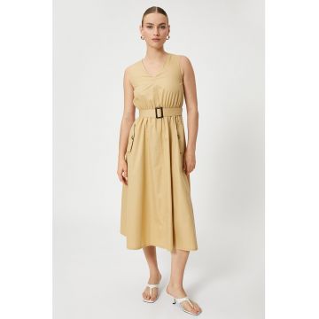 Rochie midi evazata cu decolteu in V