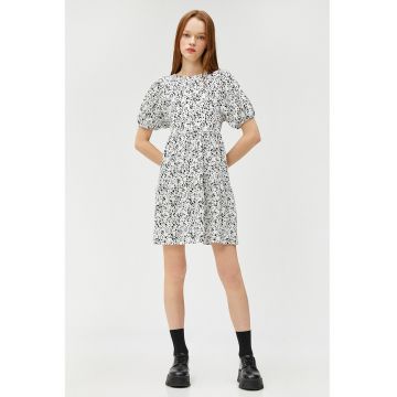 Rochie mini evazata