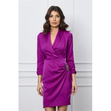 Rochie Moze magenta din satin cu aplicatie in talie