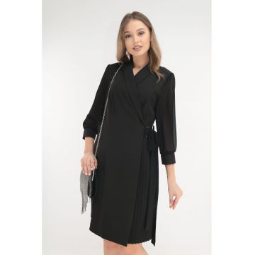 Rochie eleganta neagra cu rever si pliuri