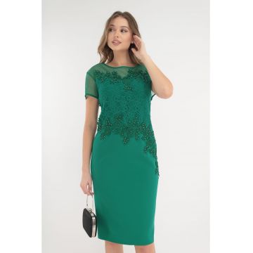 Rochie eleganta verde cu broderie si dantela