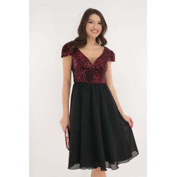 Rochie eleganta clos din voal negru si paiete rosii