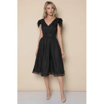 Rochie eleganta cu croi in clos confectionata din voal negru