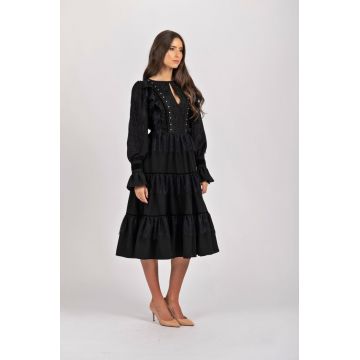 Rochie LaDonna neagra cu dantela si volanase