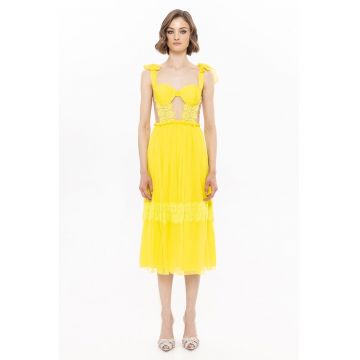 Rochie evazata de matase cu insertie de plasa