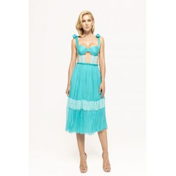 Rochie evazata de matase cu insertie de plasa