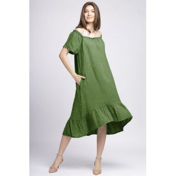 Rochie in colturi din in verde oliv, cu decolteu pe elastic si volan la poale